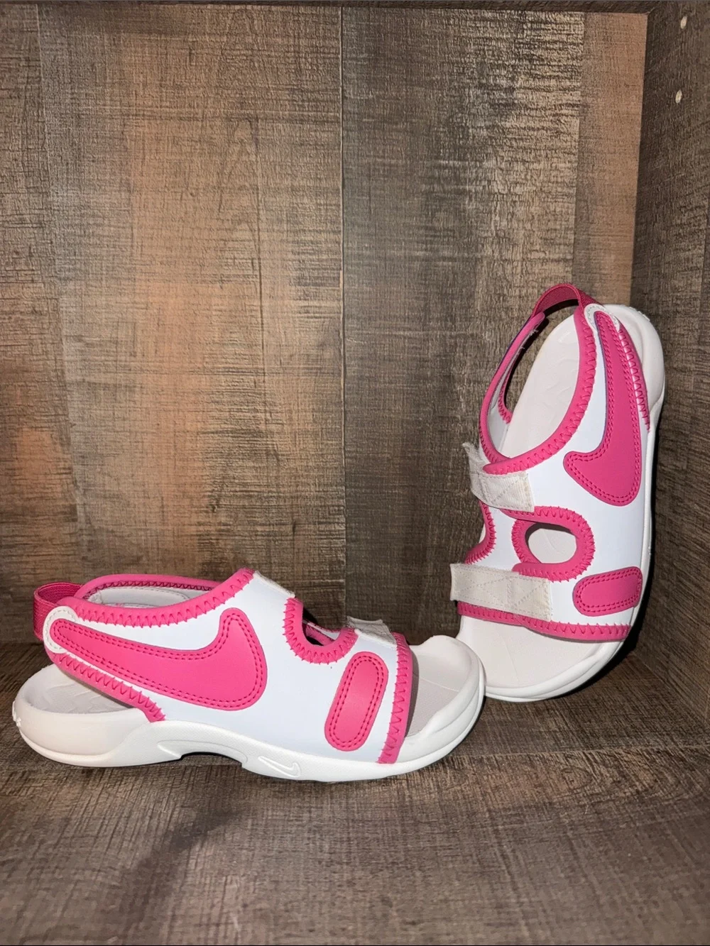NIKE Kids Pink and White Sports Sandals- size 13C